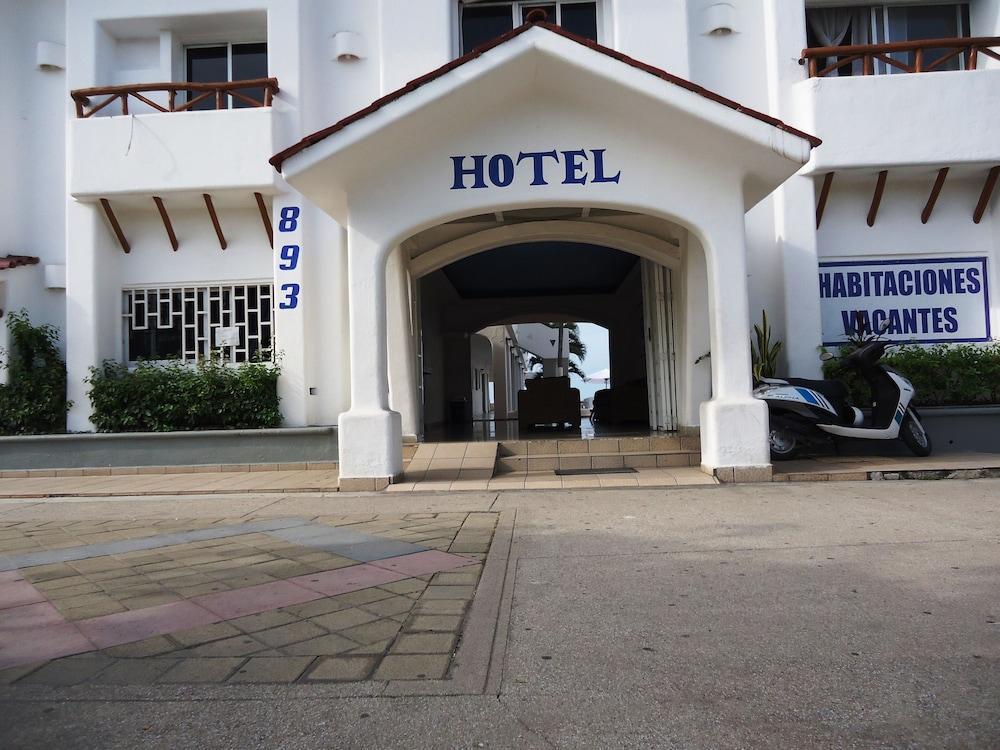 Hotel Bagasi Manzanillo Εξωτερικό φωτογραφία